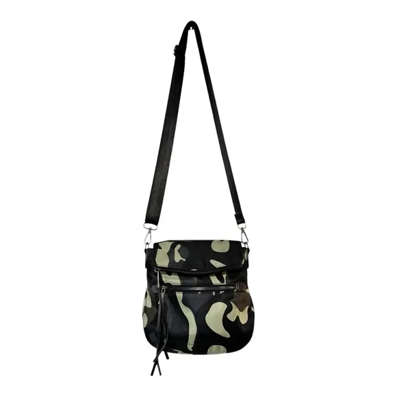 Urban Expressions Nylon Convertible Foldover Crossbody Bag Camouflage Travel - Picture 5 of 14